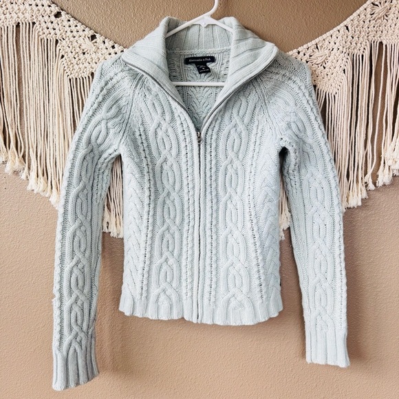 Abercrombie & Fitch Y2K Cable Knit Zip Up Sweater light blue D - Picture 1 of 11